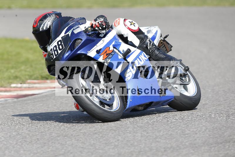 /45 10.08.2025 Plüss Moto Sport ADR/Freies Fahren/888